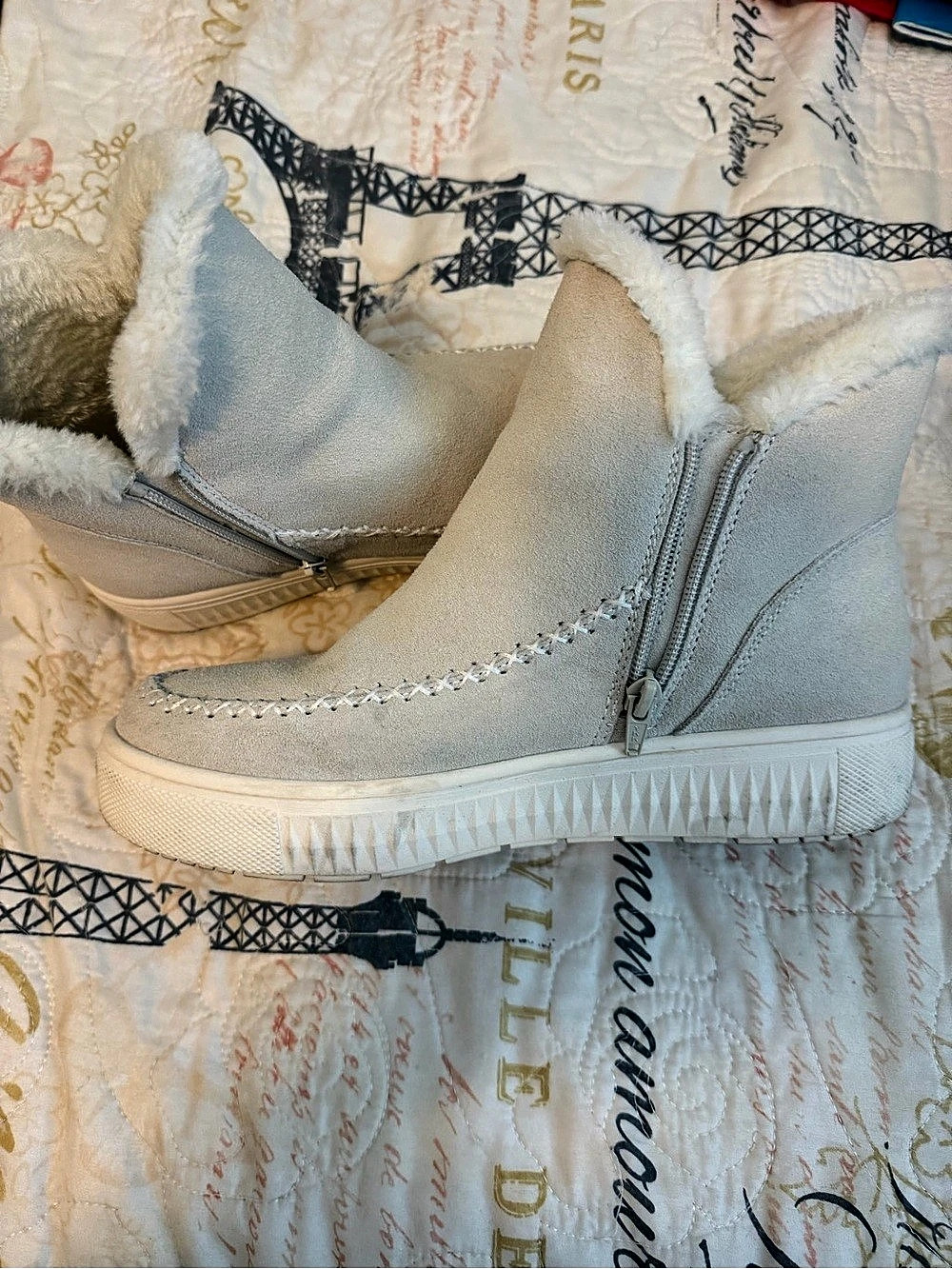 SERRA Winter Ankle Boots White US 9